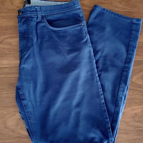 RW & CO men's pants - Picture 3 of 7